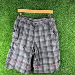 Lululemon Athletica Shorts 32  x 9 Mens Khaki grey Plaid Flat Front Stretch